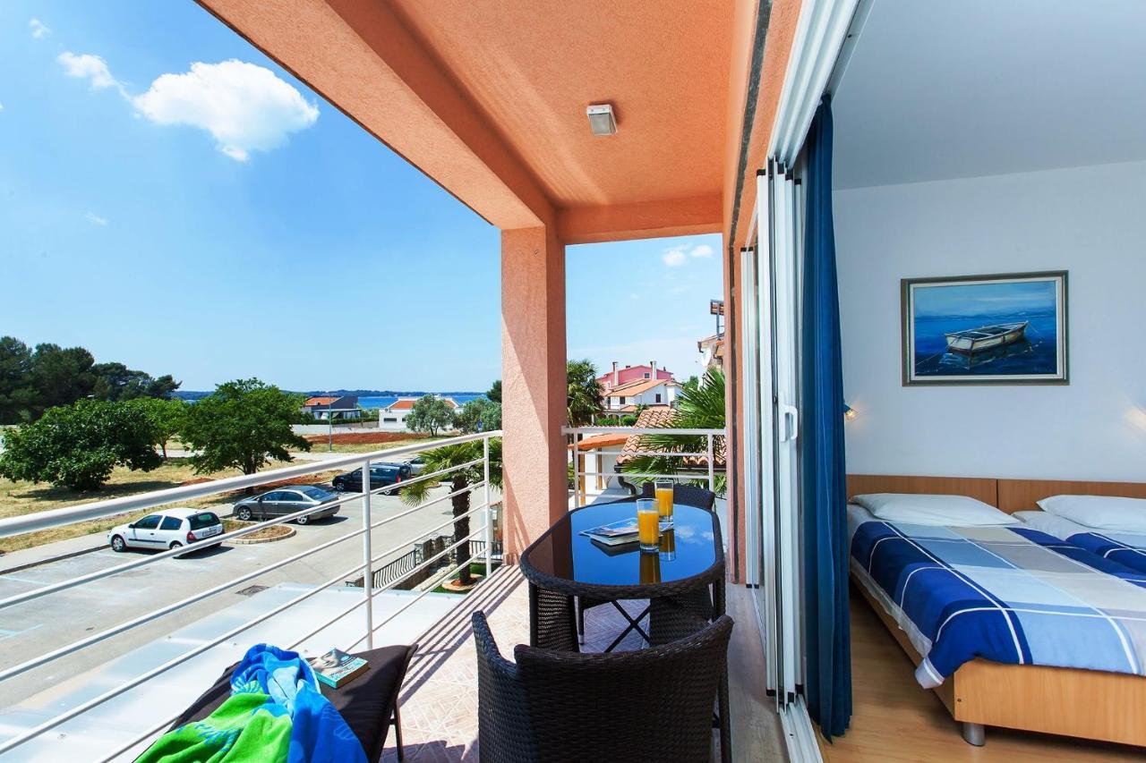 Apartments Villa Brioni II Fazana Exterior photo